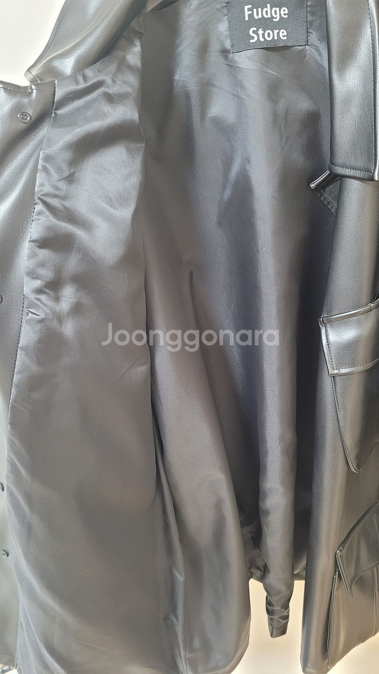 검정 인조가죽자켓 L size--4
