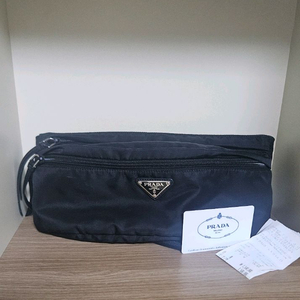 프라다벨트백