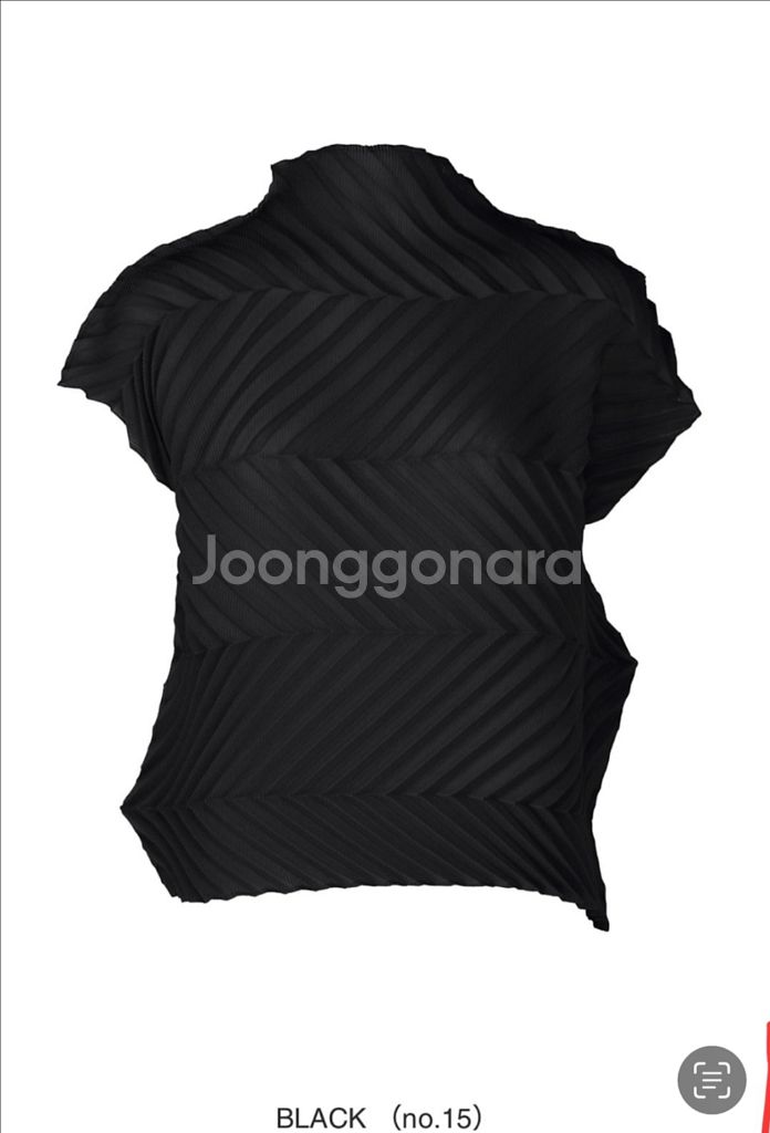 미 이세이미야케 지그재그 하이넥--0