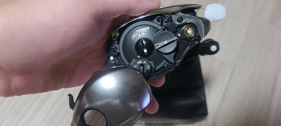 16안타레스DC HG 7점대 좌핸 베이트릴 팝니다 이미지