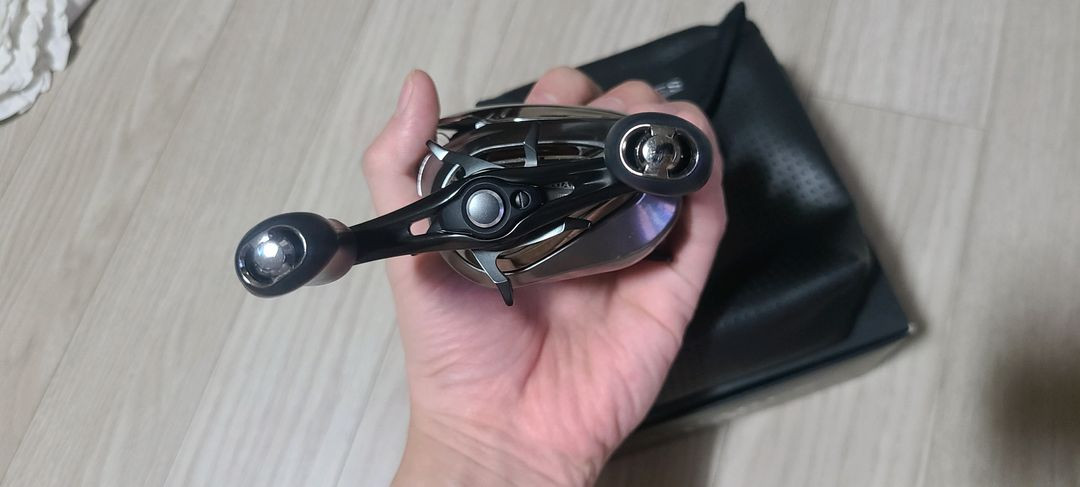 16안타레스DC HG 7점대 좌핸 베이트릴 팝니다 이미지