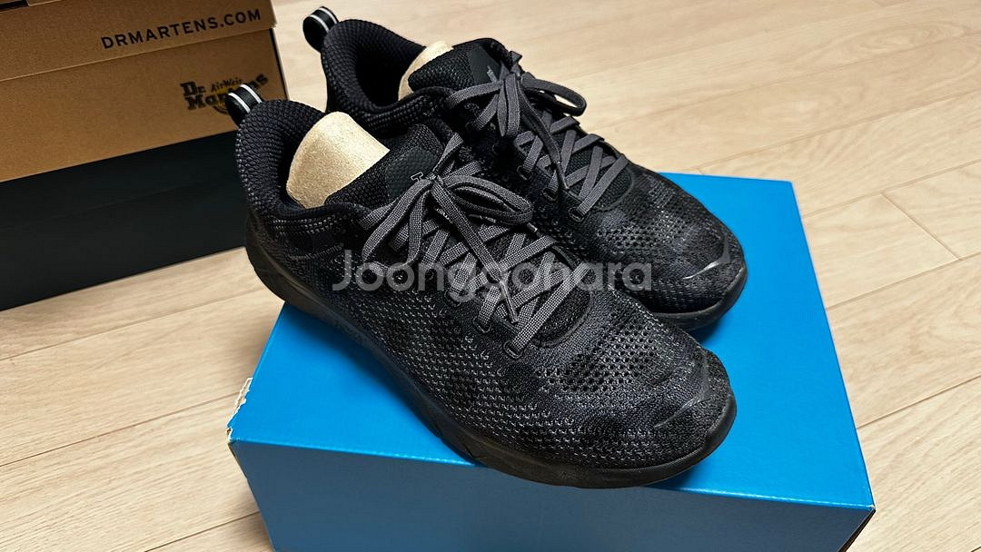 HOKA X 엔지니어드가먼츠 후파나--0