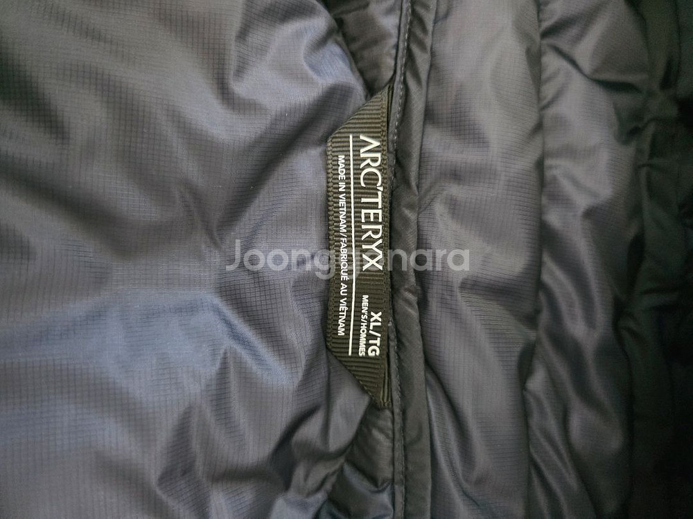 아크테릭스 세륨 경량페딩 XL BLACK--3