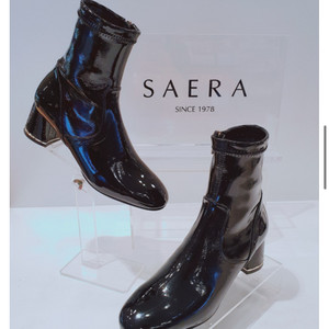 세라앵클부츠 235 탠디미소페고세소다