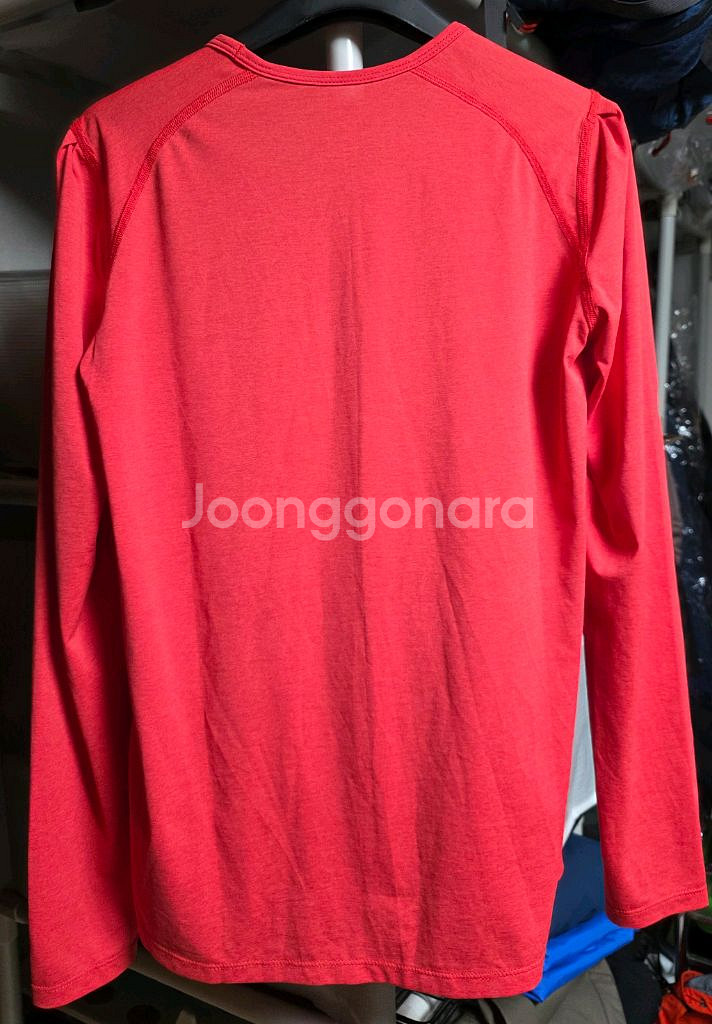 여성용--하그로프스 춘ㆍ추 티--1