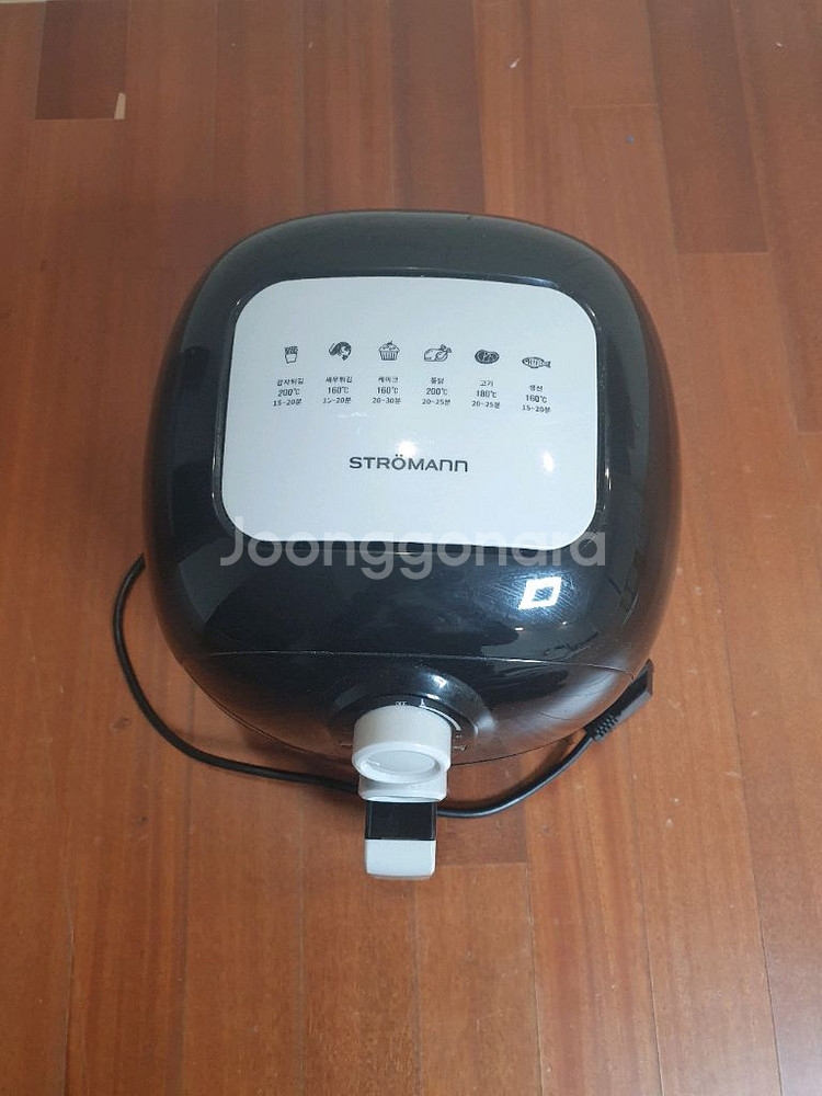 스트로만 에어프라이어(5.1리터) 팔아요--2