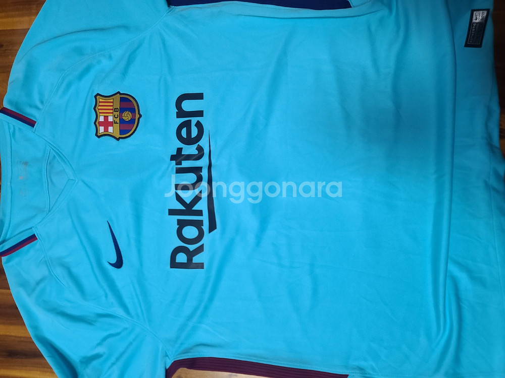 17-18 바르셀로나 어웨이 피케 판매합니다--0