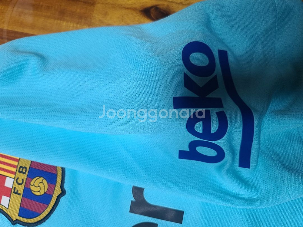 17-18 바르셀로나 어웨이 피케 판매합니다--1