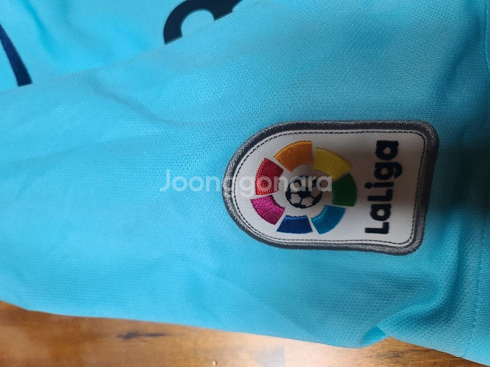 17-18 바르셀로나 어웨이 피케 판매합니다--2