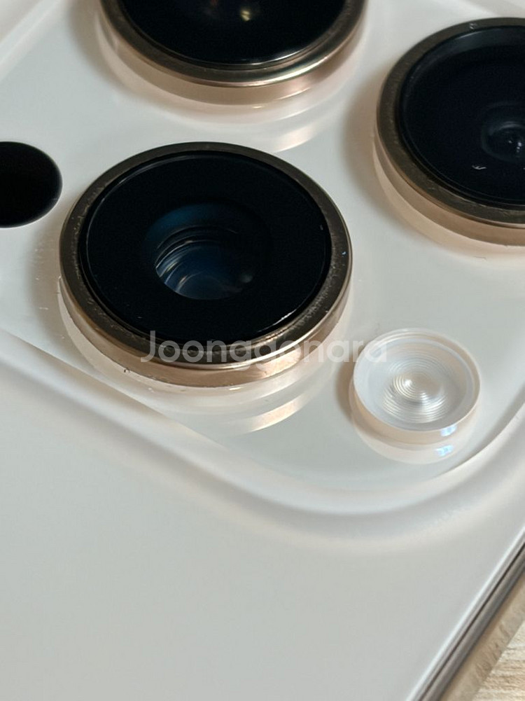 아이폰16 프로 데저트 티타늄 256GB--3
