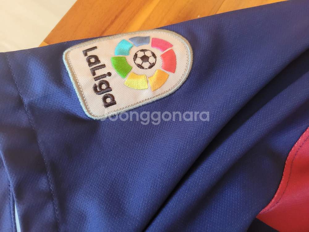 19-20 바르셀로나 홈 레전드 리오넬 메시 판매합니다--3