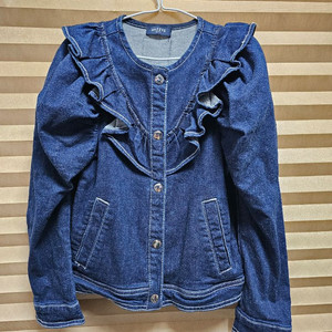 헤지스 키즈 데님 프릴 청자켓 사이즈 130(9y)