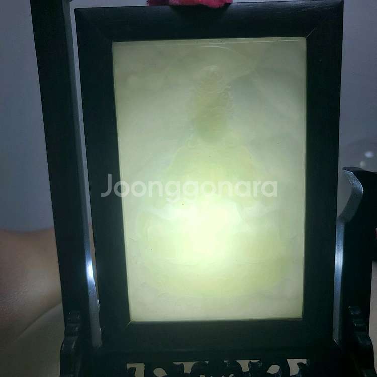 백옥 불상 조각 감상패 2종--2