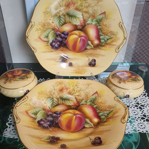 앤틱 영국 엔슬리 오차드골드 귀달이접시와.드링켓 개당값