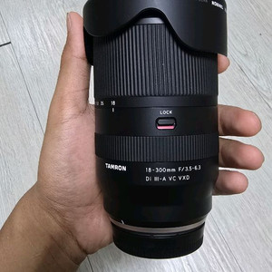 탐론 18-300mm f/3.5-6.3 후지 x마운트