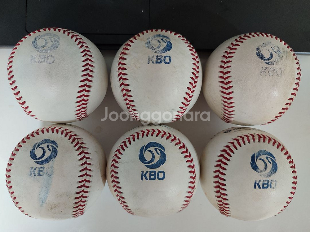 상태 좋은 프로야구 kbo 공인구 야구공 팝니다--1