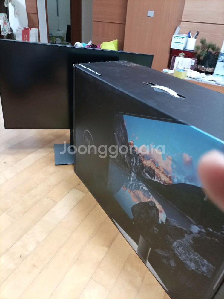 DELL UltraSharp U3219Q 모니터 팔아요--2