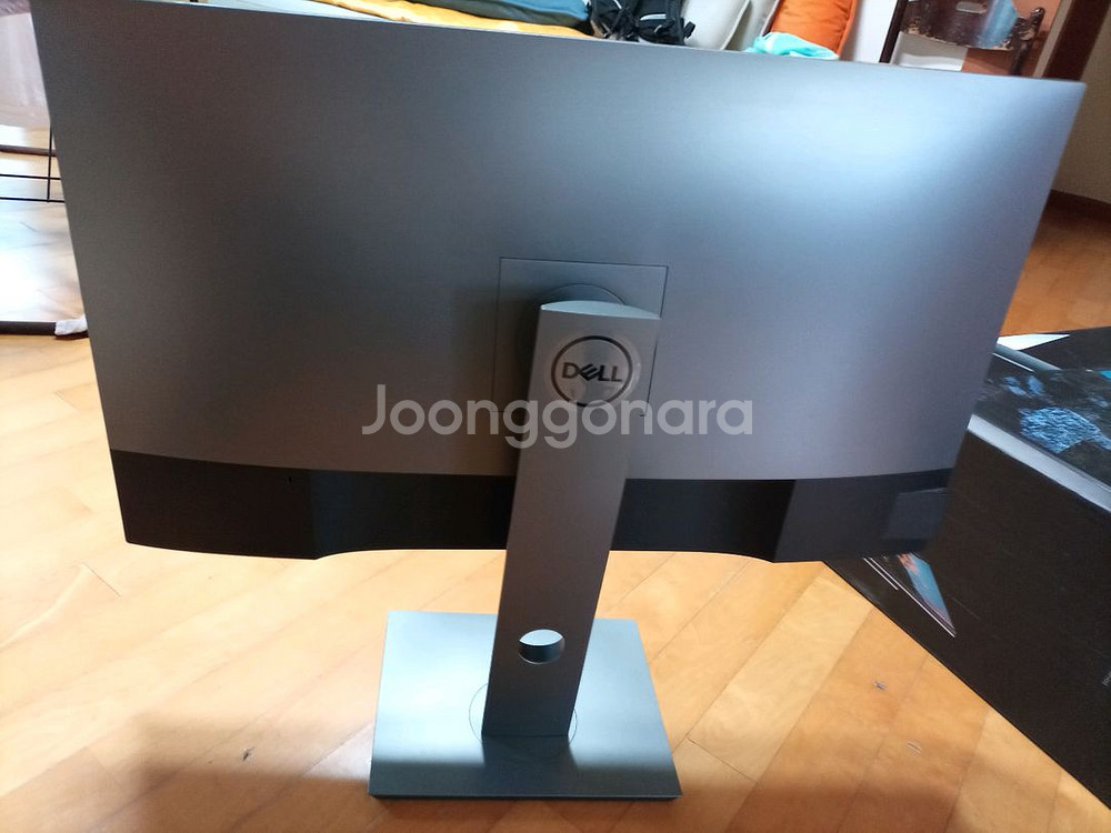 DELL UltraSharp U3219Q 모니터 팔아요--1