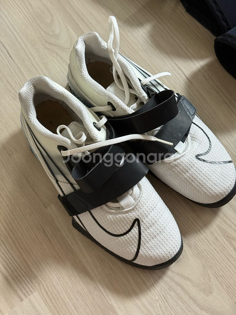 나이키 역도화 로말레오4 거의 새상품--0