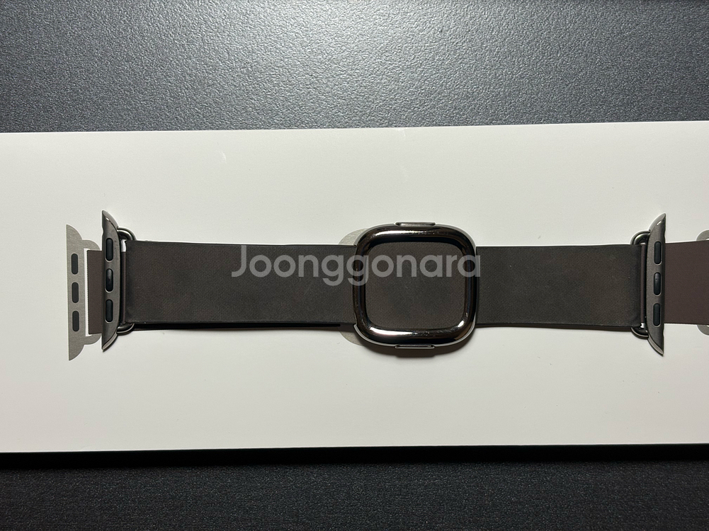 애플워치10 42mm 티타늄골드+모던버클 애플케어--6