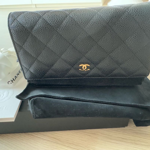 샤넬 캐비어 WOC 금장