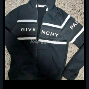 지방시정품 후드집업