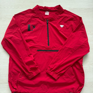 다이나핏 바람막이