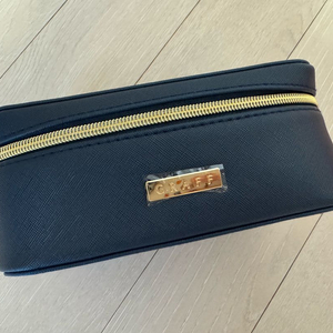 [새상품] 대한한공X그라프 파우치 팝니다. (일등석용)