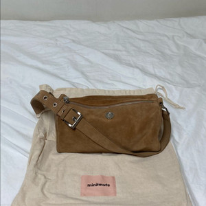 미닛뮤트 스웨이드 브렛