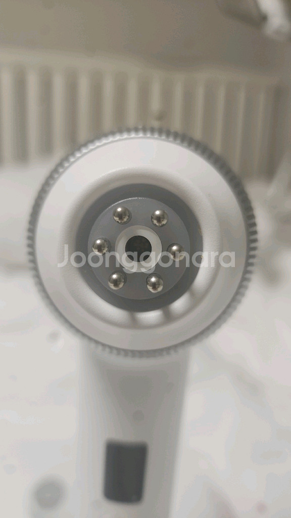 메디큐브 에이지알 울트라튠 풀박--1