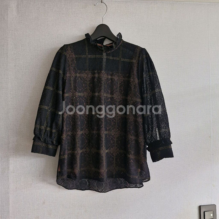 듀엘 블라우스 ( 1회착용)--0