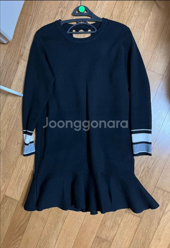 비지트인뉴욕 니트 원피스--6