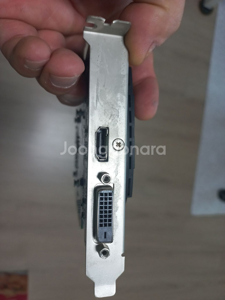 GTX1030 2G 그래픽카드 2개 일괄 팝니다.--1