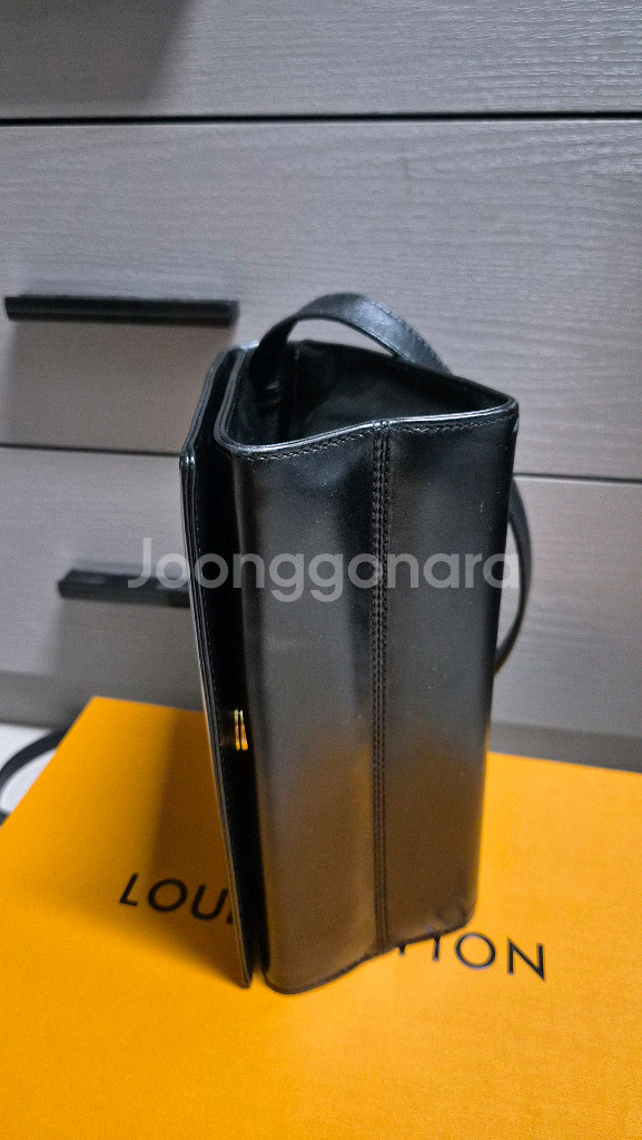페레가모 바라보우 리본가방/정품--1