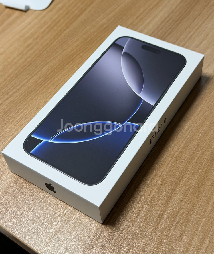 애플 아이폰 16 프로 맥스 512 GB 블랙 티타늄--8