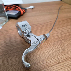 골드핑거 브레이크 레버