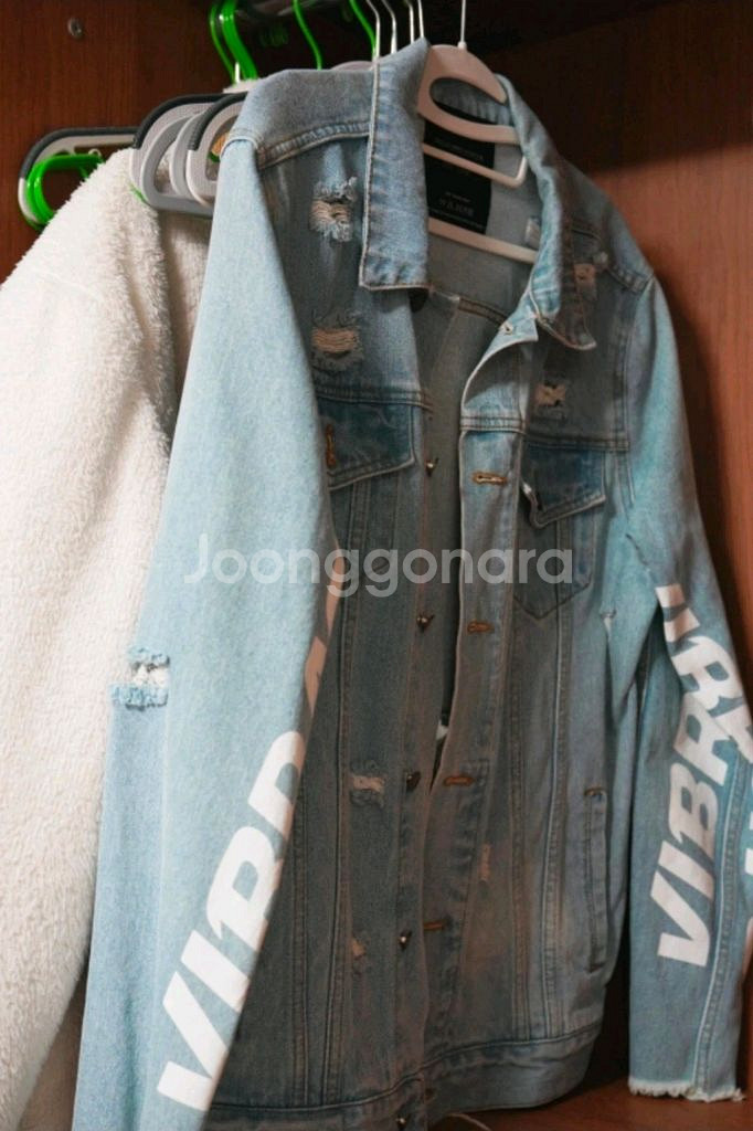 바이브레이트 DAMAGED DENIM JACKET L--3