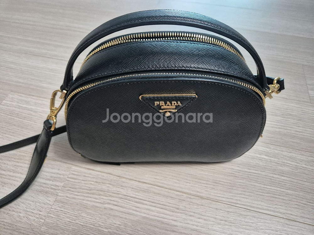 프라다 오데뜨 숄더백--0