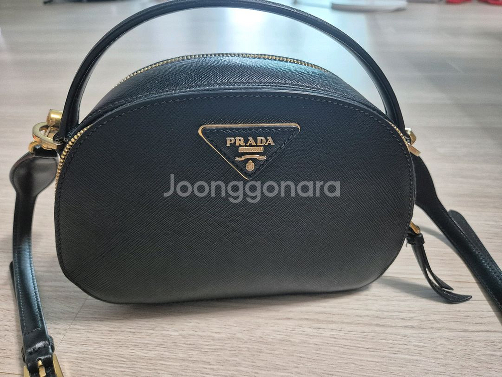프라다 오데뜨 숄더백--5