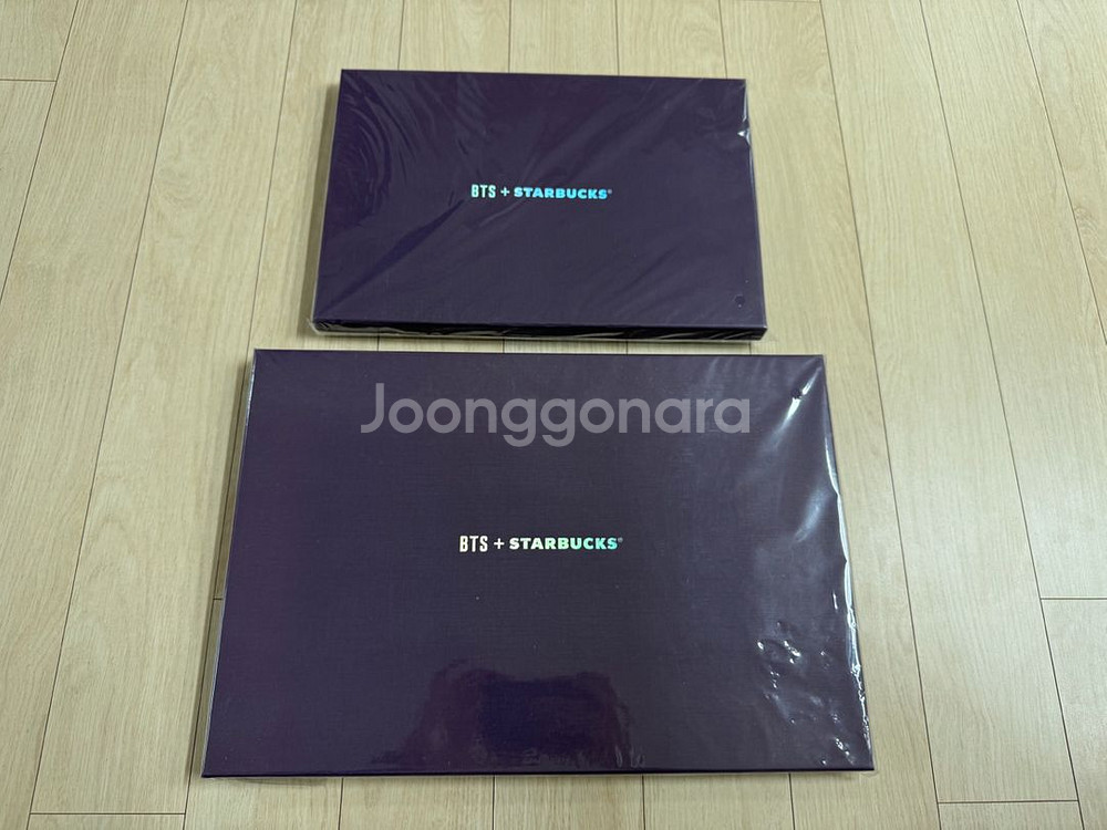 BTS x starbucks 콜라보 파우치--0
