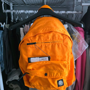 스톤아일랜드 백팩