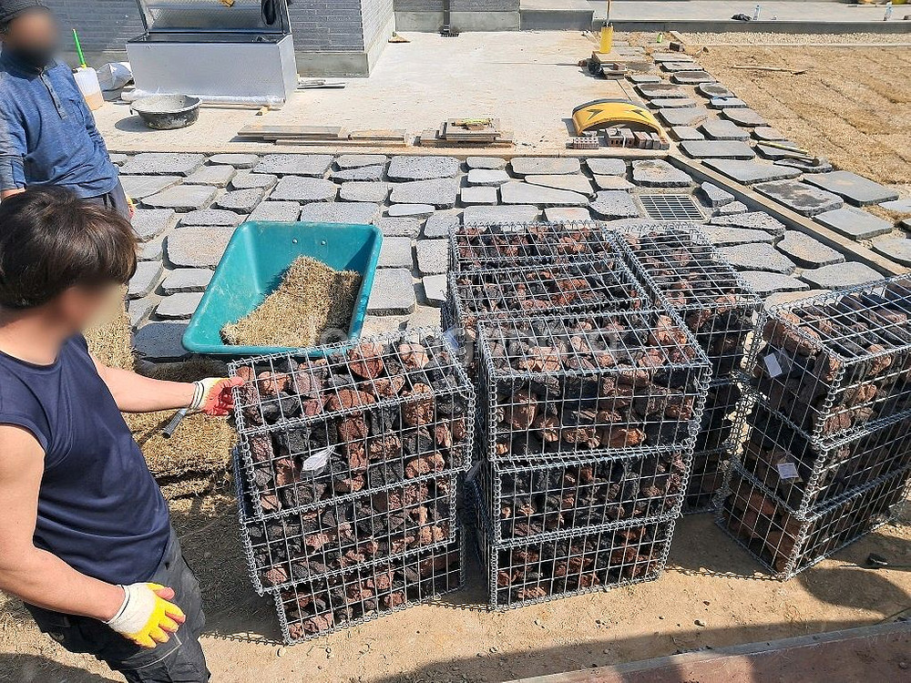전원주택 담장 돌담장--0