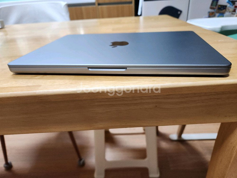 2023 맥북 프로 512GB--10