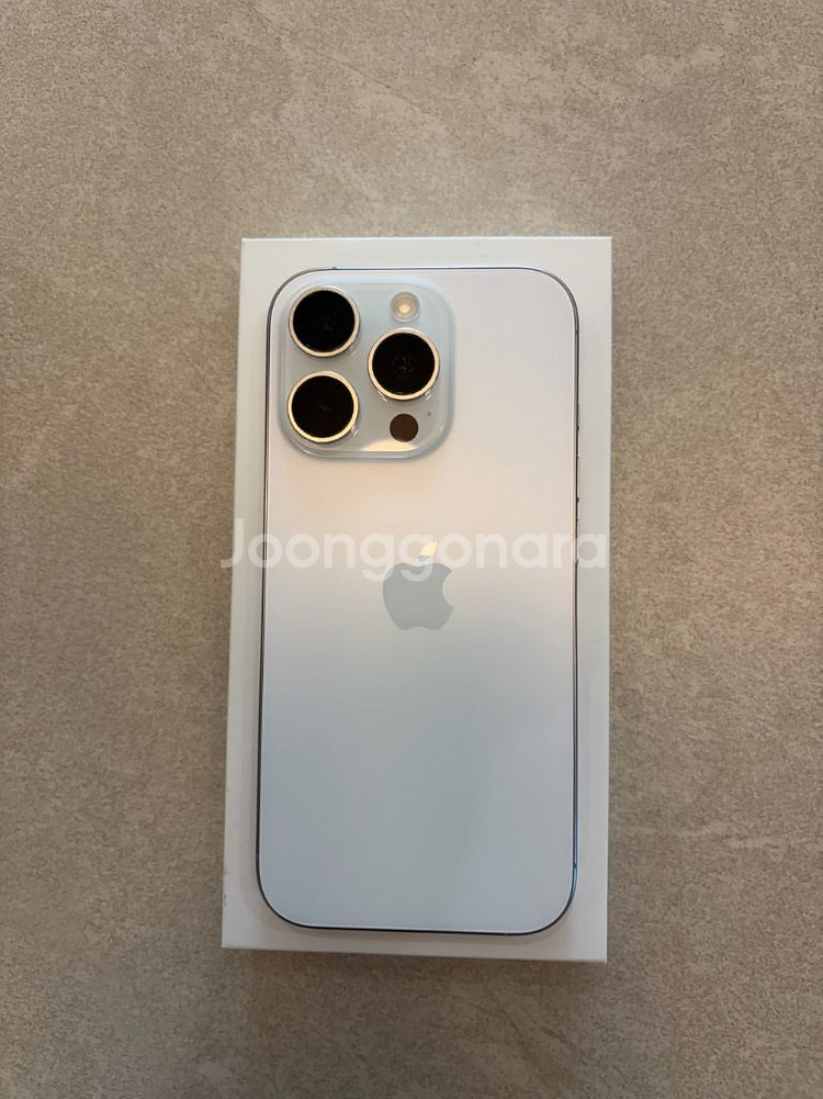 아이폰 16 pro 화이트티타늄 S급 256GB--0