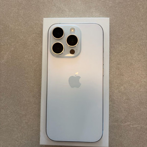 아이폰 16 pro 화이트티타늄 S급 256GB