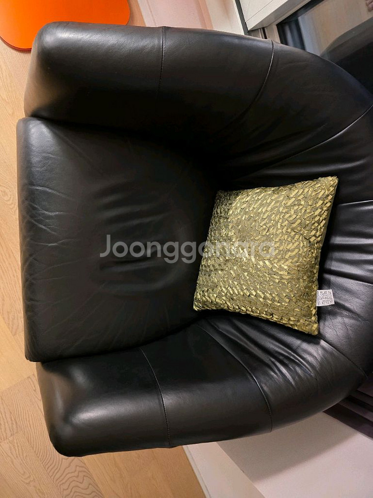 나뚜치 가죽스위블 쇼파--1