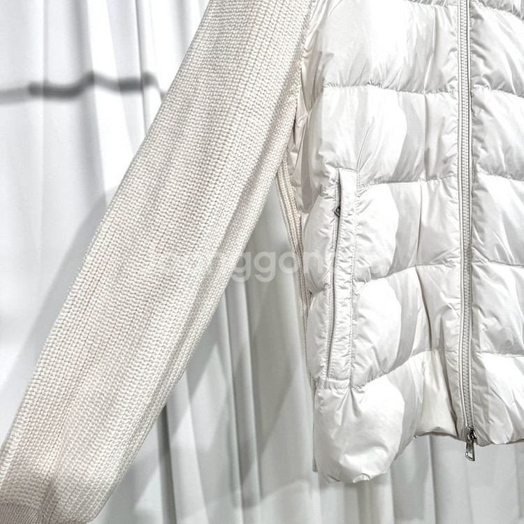 (L)신상 몽클레어 트리콧 니트패딩 화이트--6