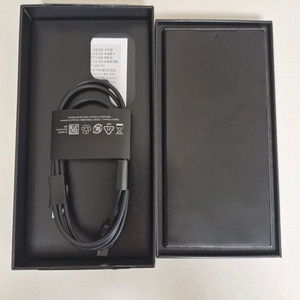 갤럭시S24울트라 자급제,블랙,512GB,24년7월개통