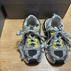 39 발렌시아가 3XL