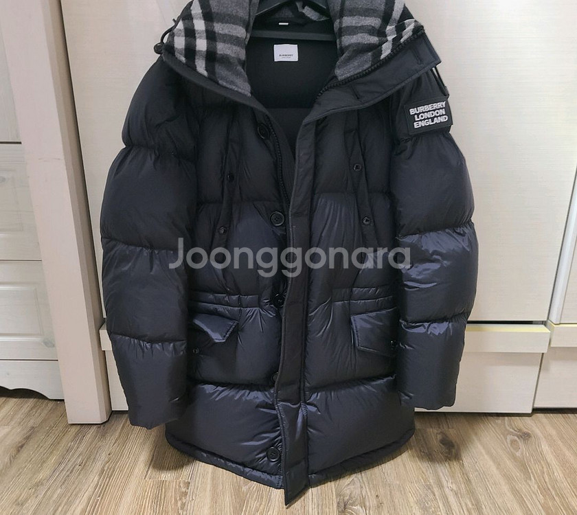 버버리 락우드 패딩 거의 새것 롱패딩록웰구찌루이비통디올--4